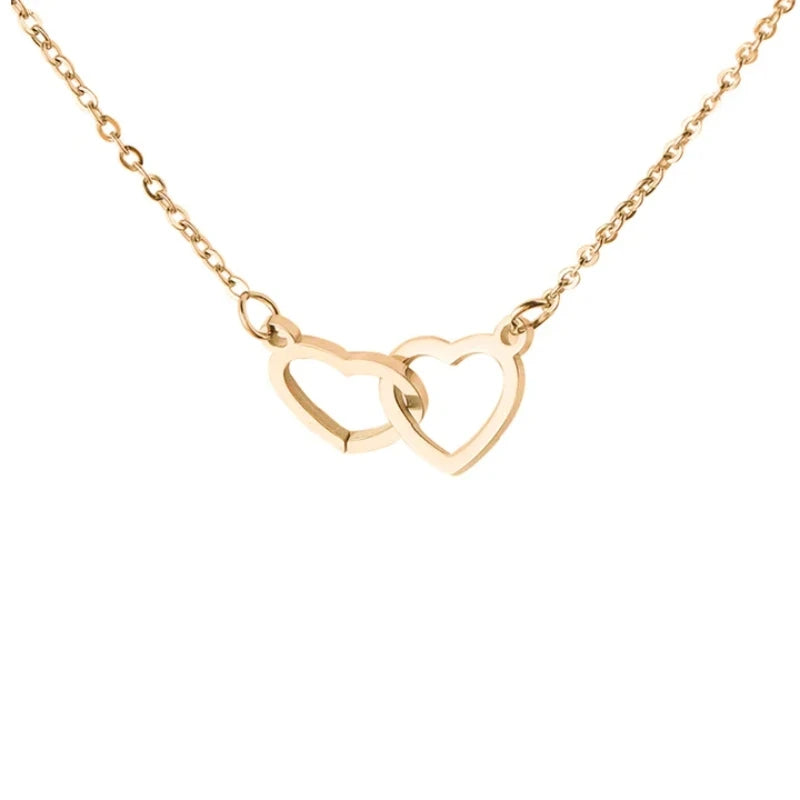 Boîte de roses éternelles avec collier cœur en or 18K et argent personnalisé